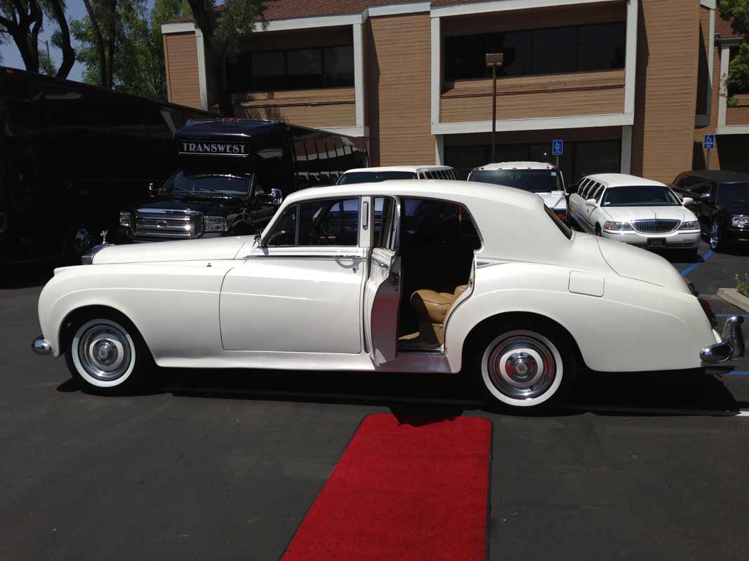 1958-Classic-Rolls-Royce-(1)